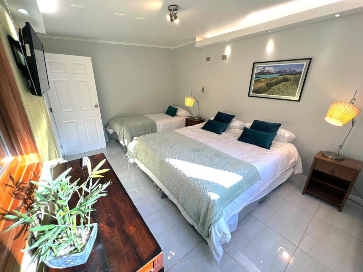 Ferienwohnung Incredible Downtown Duplex With Interior Backyard Punta Arenas Exterior foto