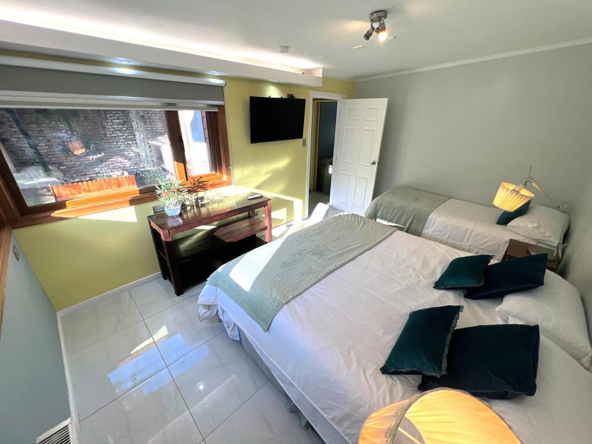 Ferienwohnung Incredible Downtown Duplex With Interior Backyard Punta Arenas Exterior foto
