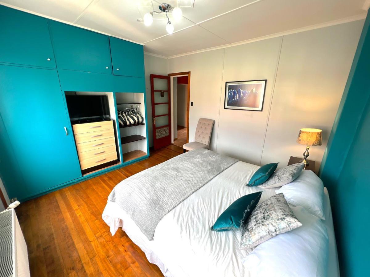 Ferienwohnung Incredible Downtown Duplex With Interior Backyard Punta Arenas Exterior foto